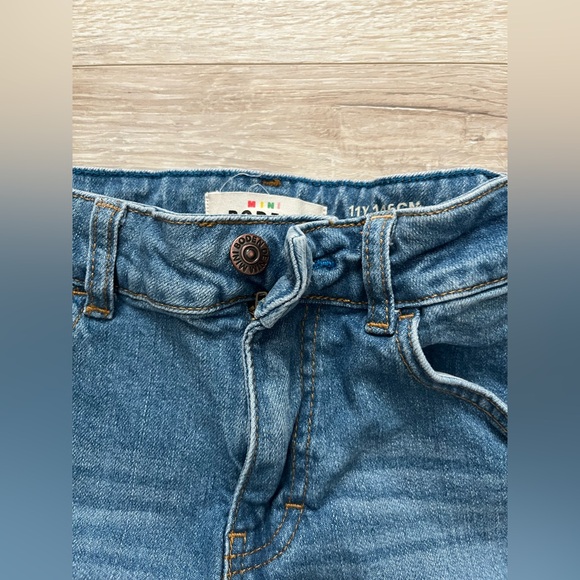 Mini Boden Boy’s Medium Vintage Denim Straight Leg Jeans - Size 11 - Picture 2 of 7